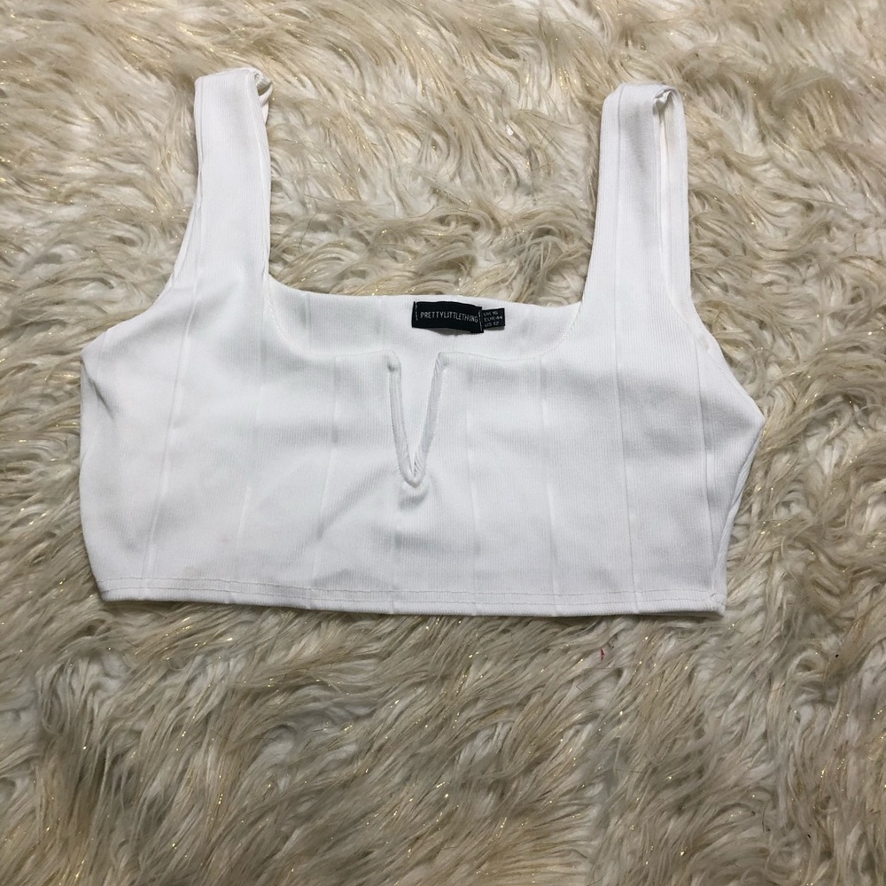 Pretty Little Thing White Crop top